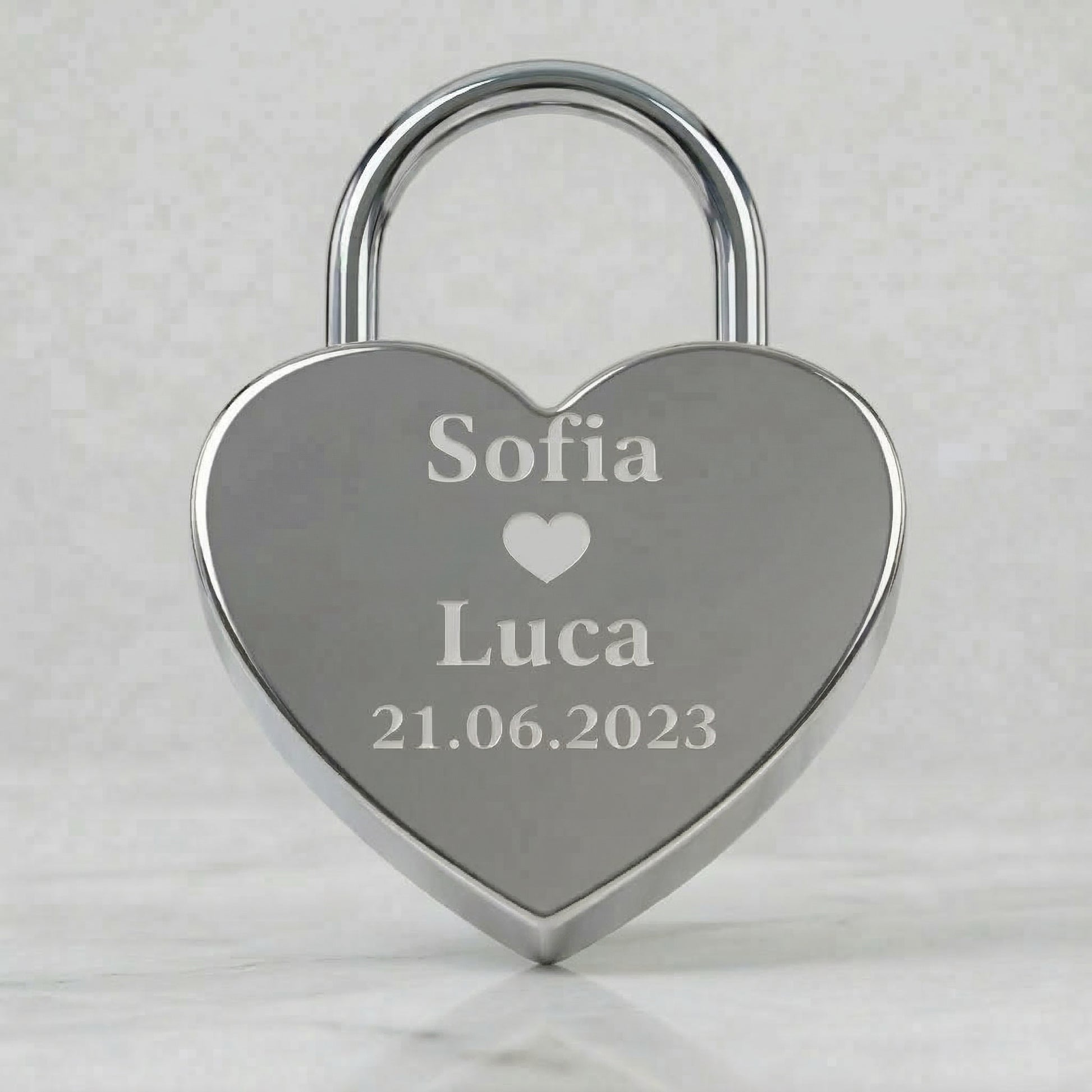 Herz-Liebesschloss mit Gravur