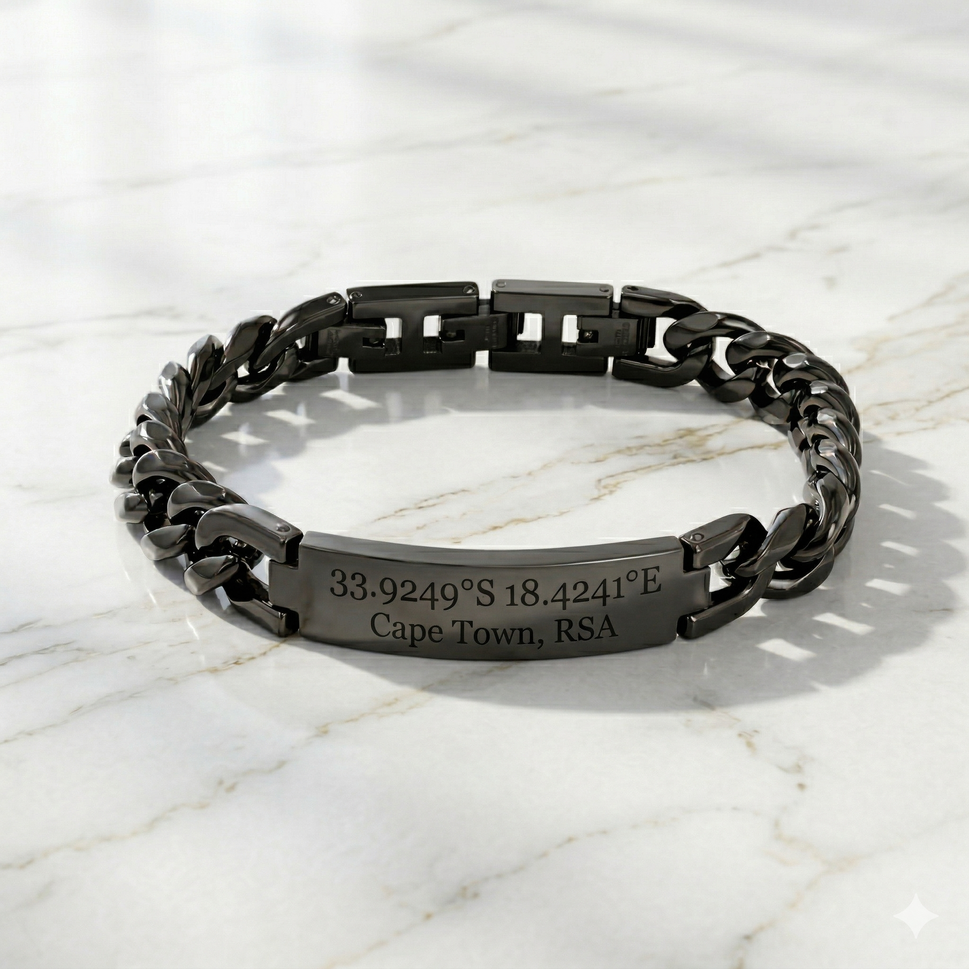 Milou Armband mit Gravur (Schwarz)